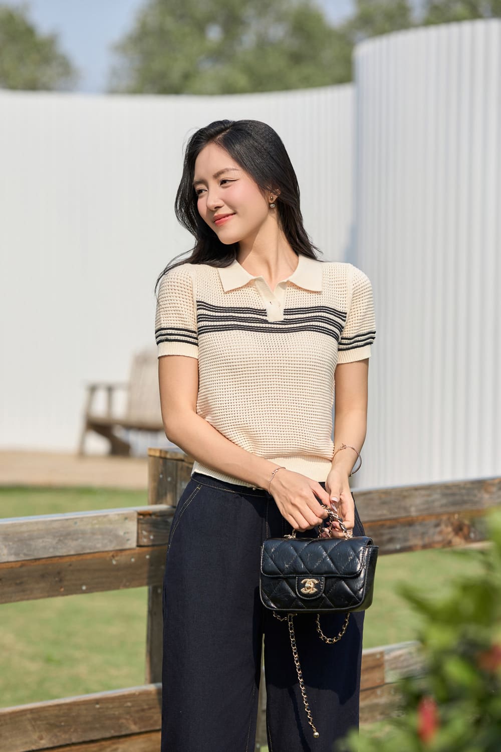 Áo polo nữ phối kẻ chất liệu cotton dệt họa tiết