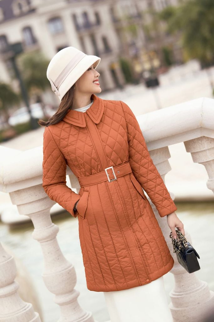  Áo phao dáng dài Dream nữ cổ bẻ siêu nhẹ, giữ ấm tối đa 