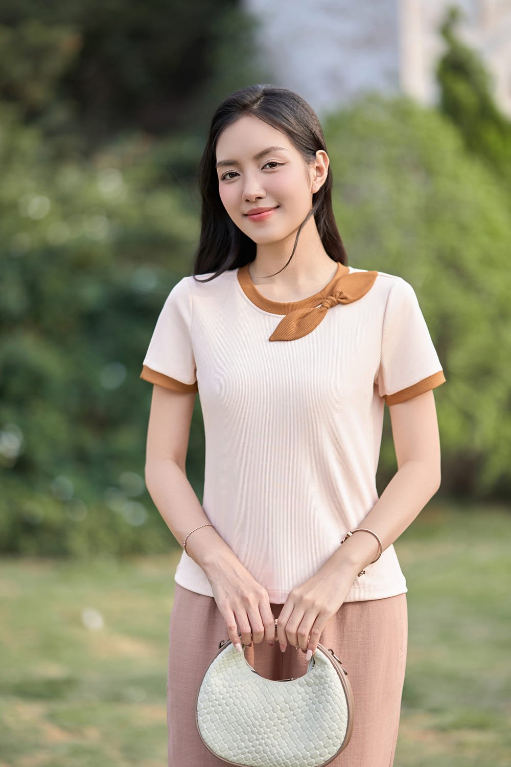 phụ nữ 45 tuổi mặc gì