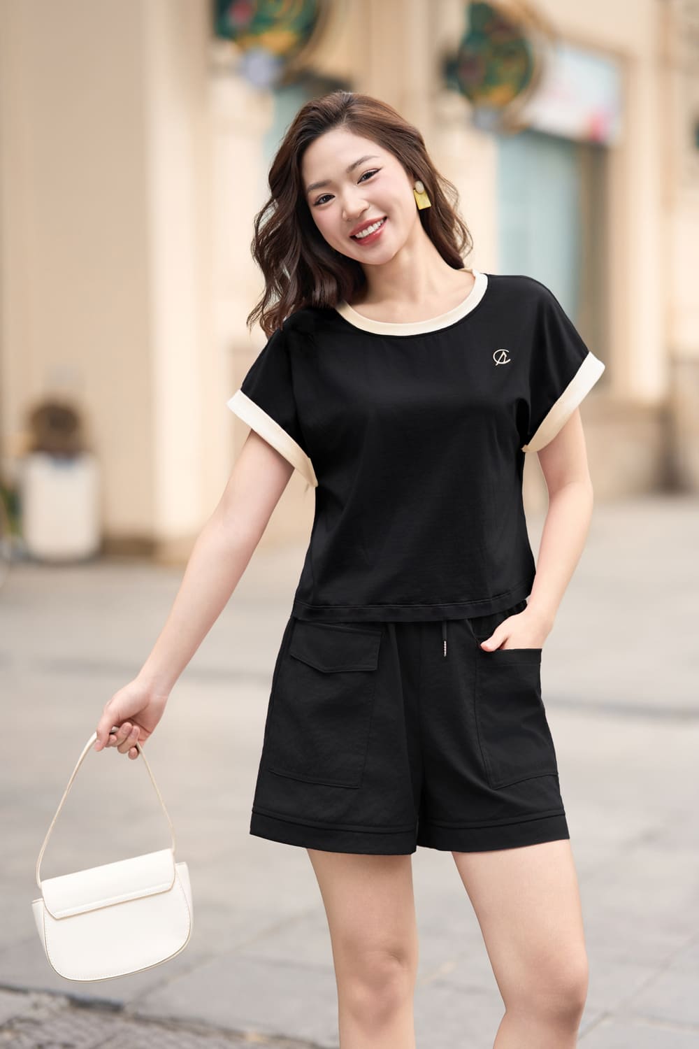 trang phục mùa hè cho nữ