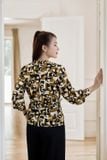  Áo sơ mi kiểu nữ chất lụa Hàn Châu rút eo peplum họa tiết 