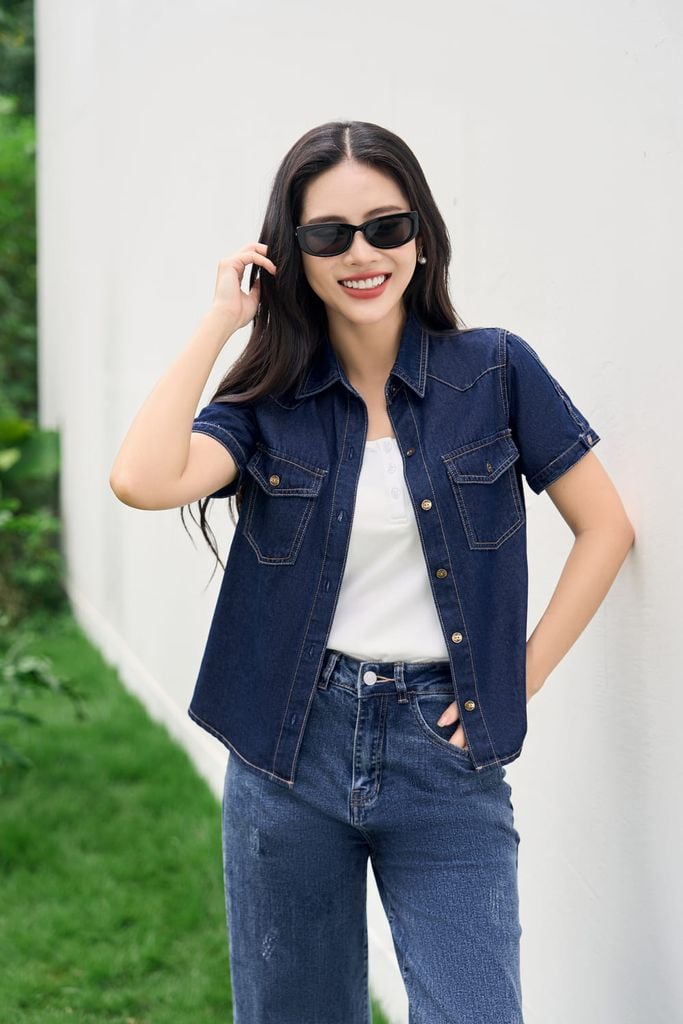  Áo sơ mi bò nữ Cardina dáng cổ đức có túi ngực 