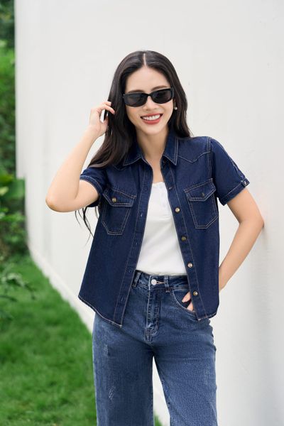 Áo sơ mi bò nữ Cardina dáng cổ đức có túi ngực