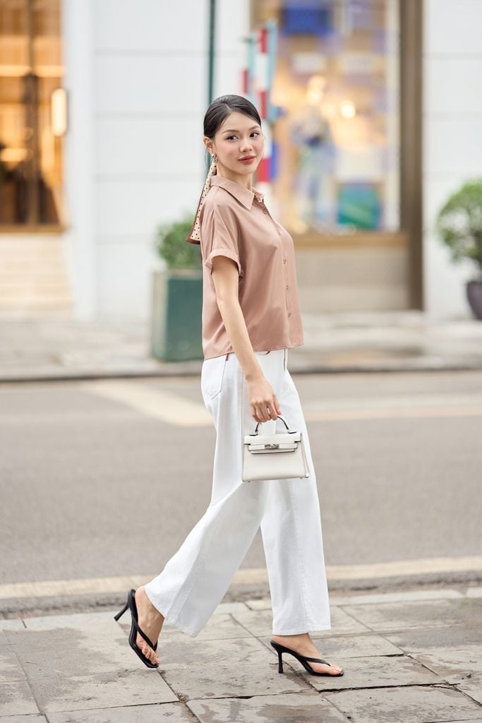  Áo sơ mi nữ chất lụa kiểu dáng tay liền cổ nhạn 