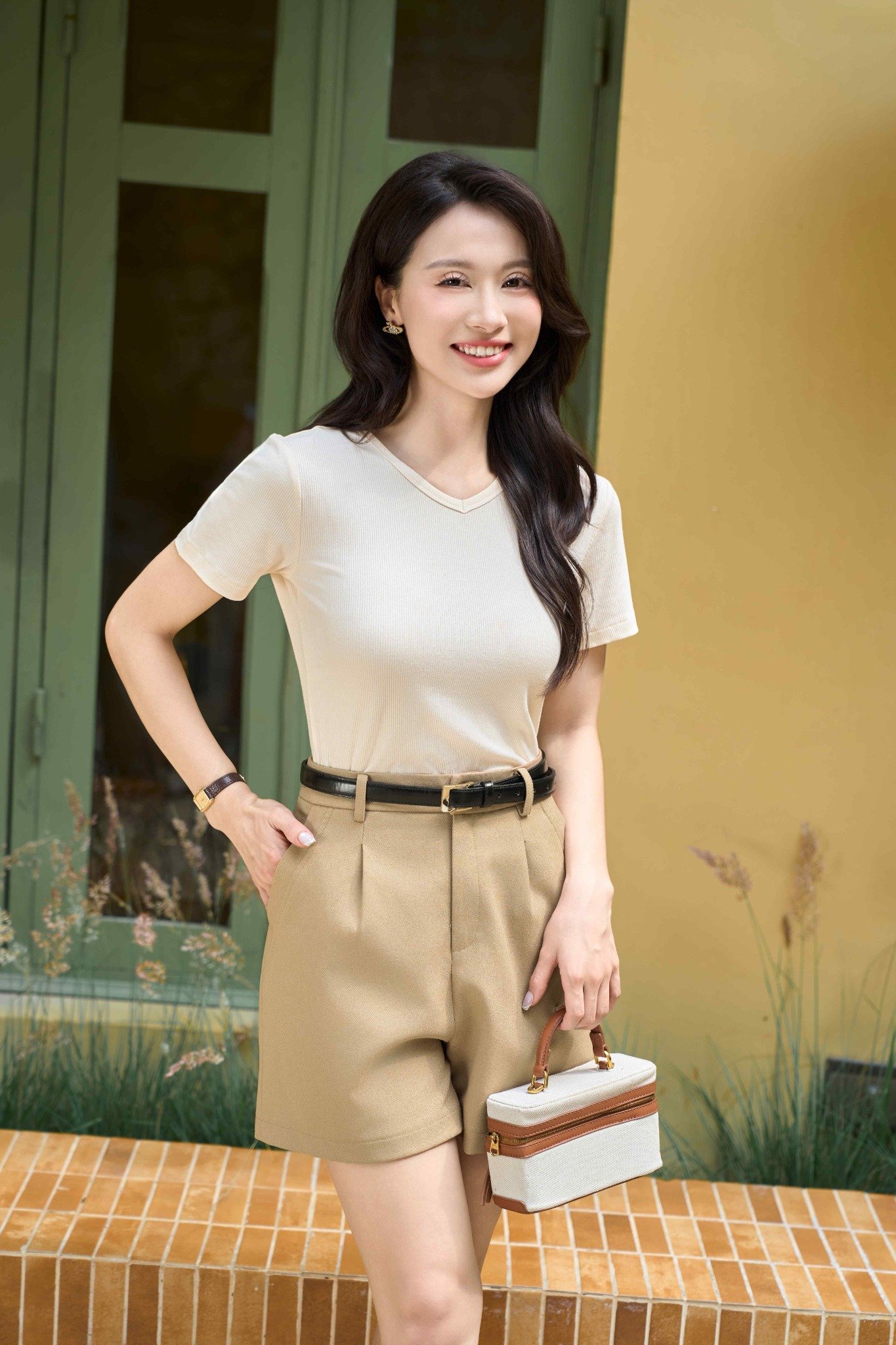 mẫu cổ áo đẹp mùa hè