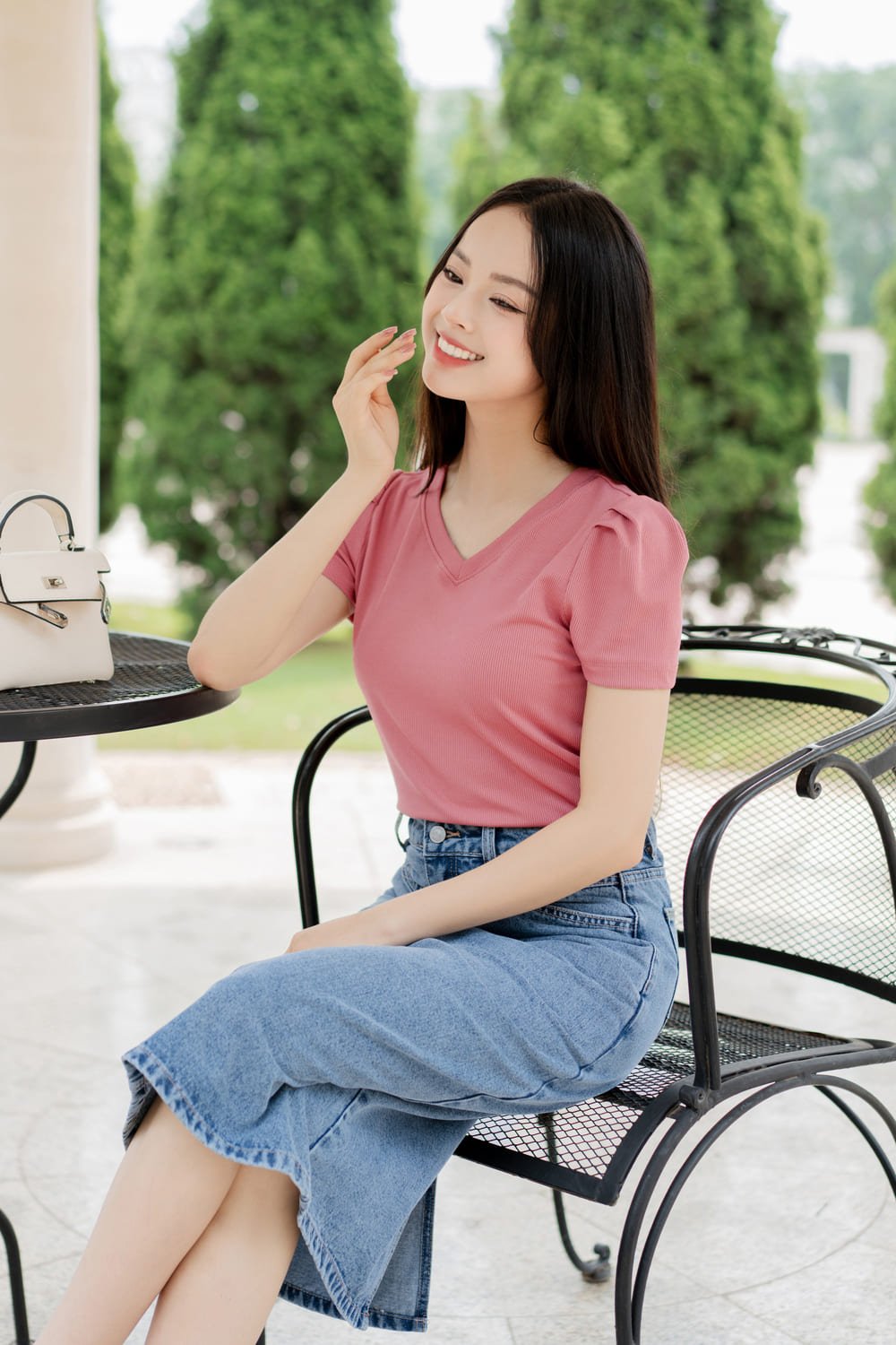 nữ sinh 2007 hợp màu gì