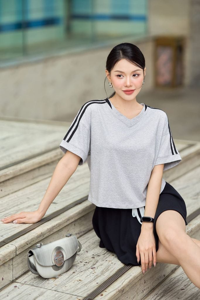  Áo phông nữ chất cotton dáng cổ tim croptop tôn eo 