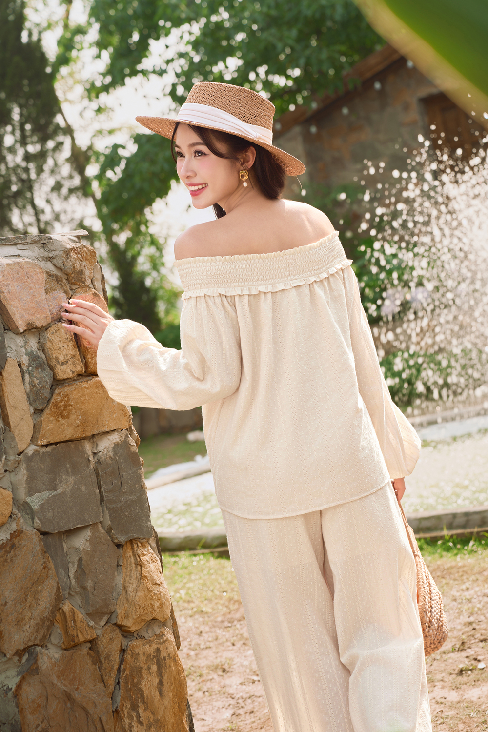 lưng dài chân ngắn mặc gì