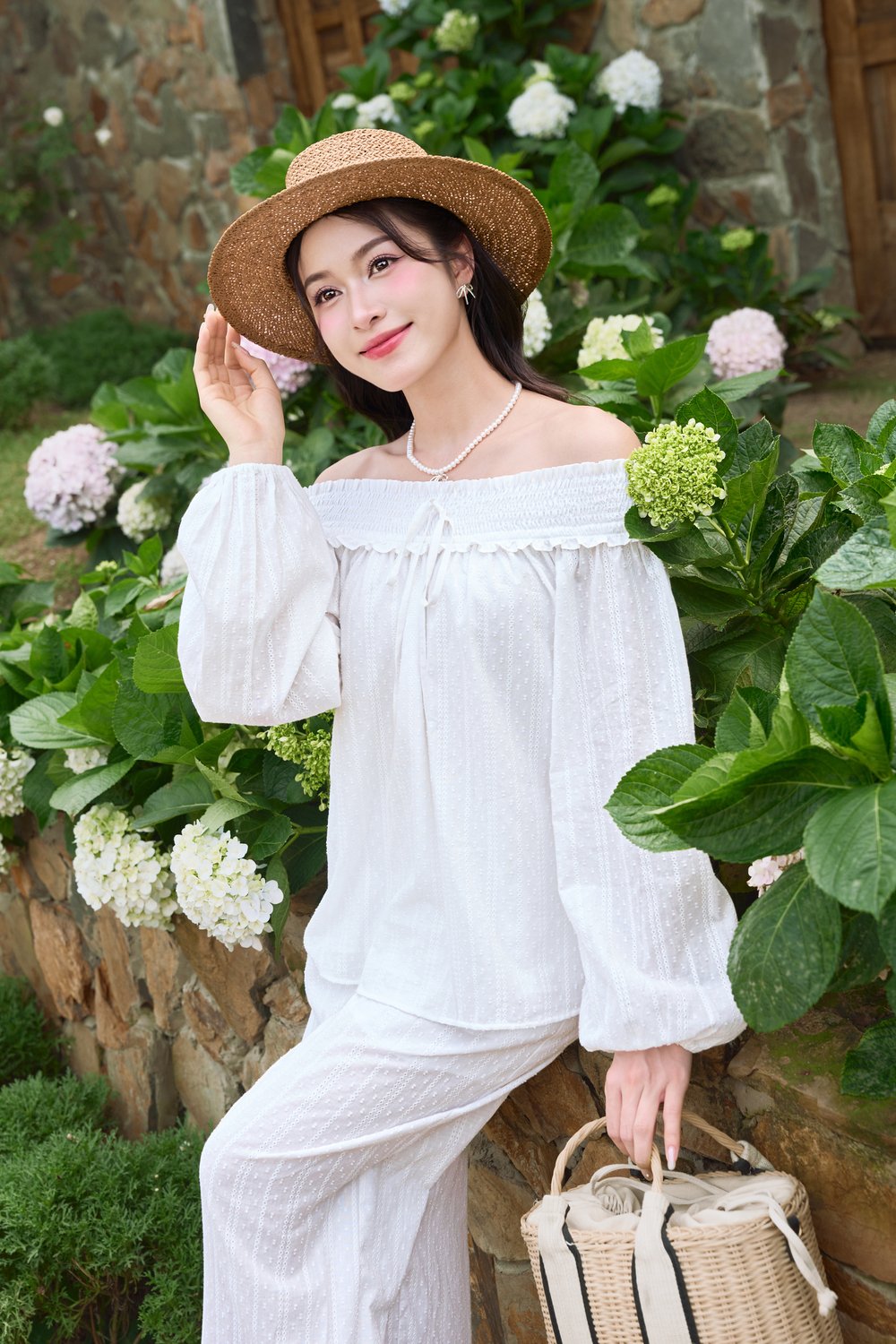 mẫu cổ áo đẹp mùa hè