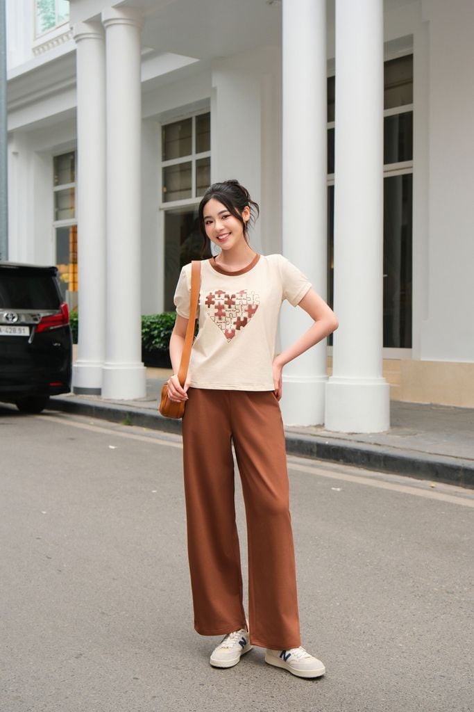  Set bộ nữ áo phông quần suông phối cố họa tiết trái tim 