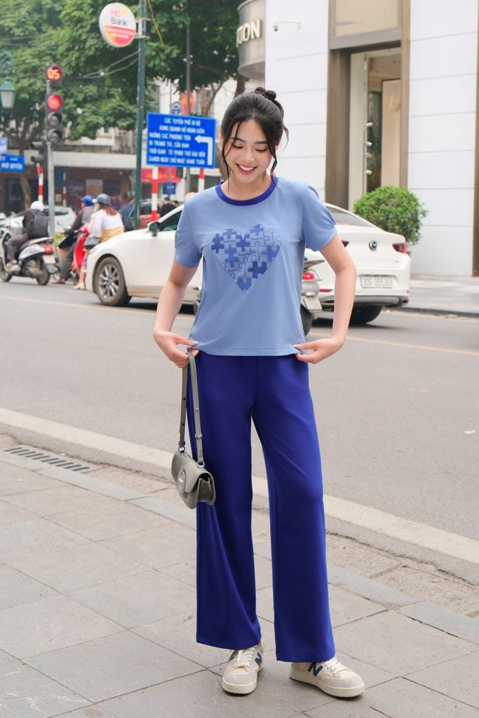  Set bộ nữ áo phông quần suông phối cố họa tiết trái tim 