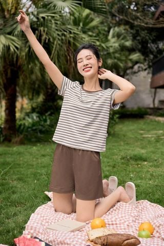 Bộ đồ ngủ nữ cotton chính hãng Cardina áo kẻ phối quần đùi