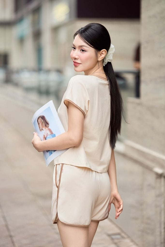  Bộ đùi mặc nhà nữ chất liệu cotton tay liền xếp ly eo 