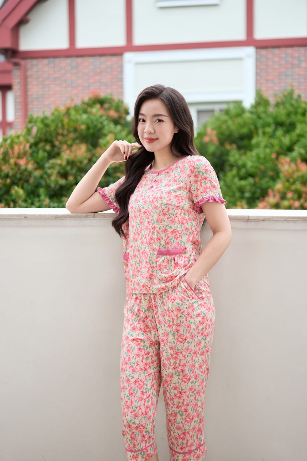 Bộ lửng mặc nhà nữ chất liệu lanh tay cộc phối bèo in họa tiết
