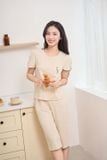  Bộ cotton nữ quần lửng tay xoắn túi ngực thêu hình 
