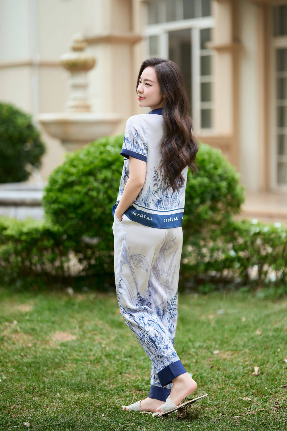 bộ lụa mặc nhà