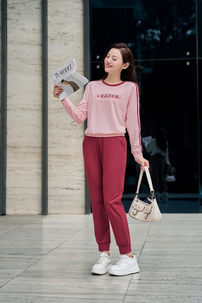  Bộ cotton thu đông nữ dáng thể thao phối sọc quần dài in họa tiết 