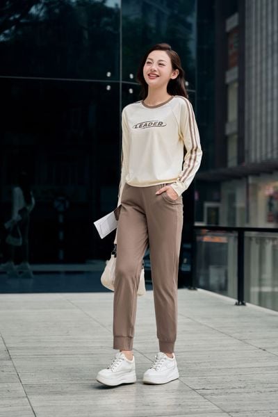  Bộ cotton thu đông nữ dáng thể thao phối sọc quần dài in họa tiết 