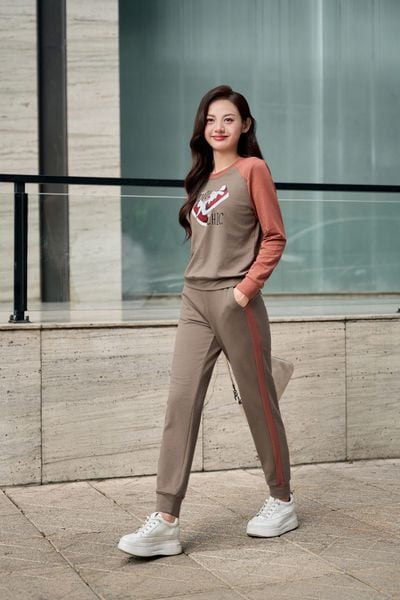  Bộ nỉ thu đông nữ dài tay gấu bo phối tay raglan họa tiết 