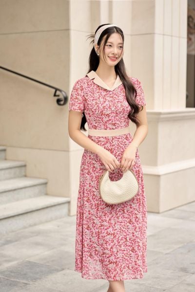  Đầm chiffon xoè phối cổ và eo mang tới hình ảnh nhẹ nhàng, khác lạ 