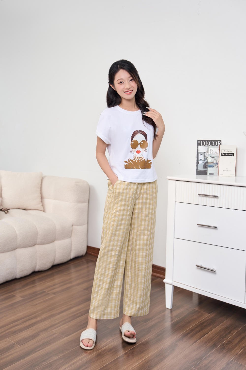 quần màu be phối áo màu gì