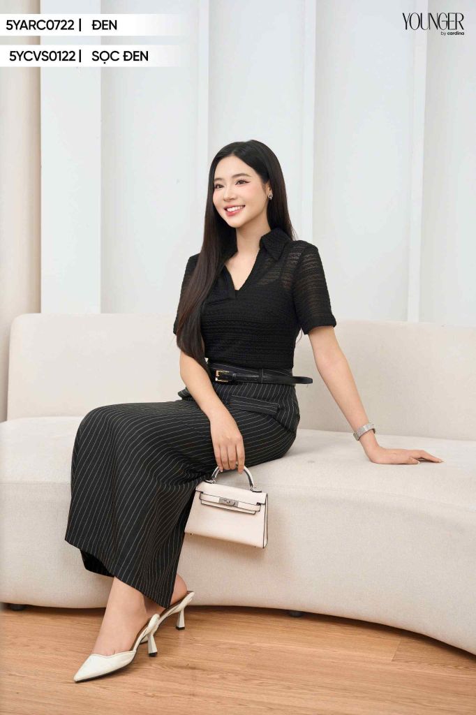  Chân váy nữ Cardina dòng Younger vải tuyết si thiết kế kẻ sọc dáng Midi túi giả 