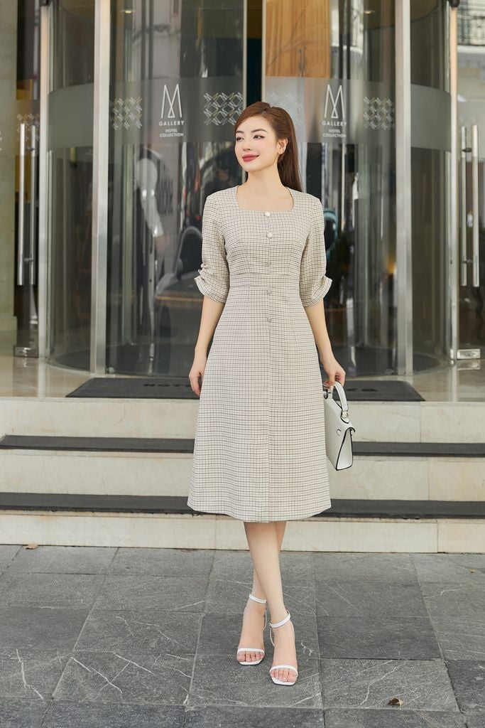  Đầm dạ tweed cổ vuông tay lỡ phối cúc ngọc sang chảnh 