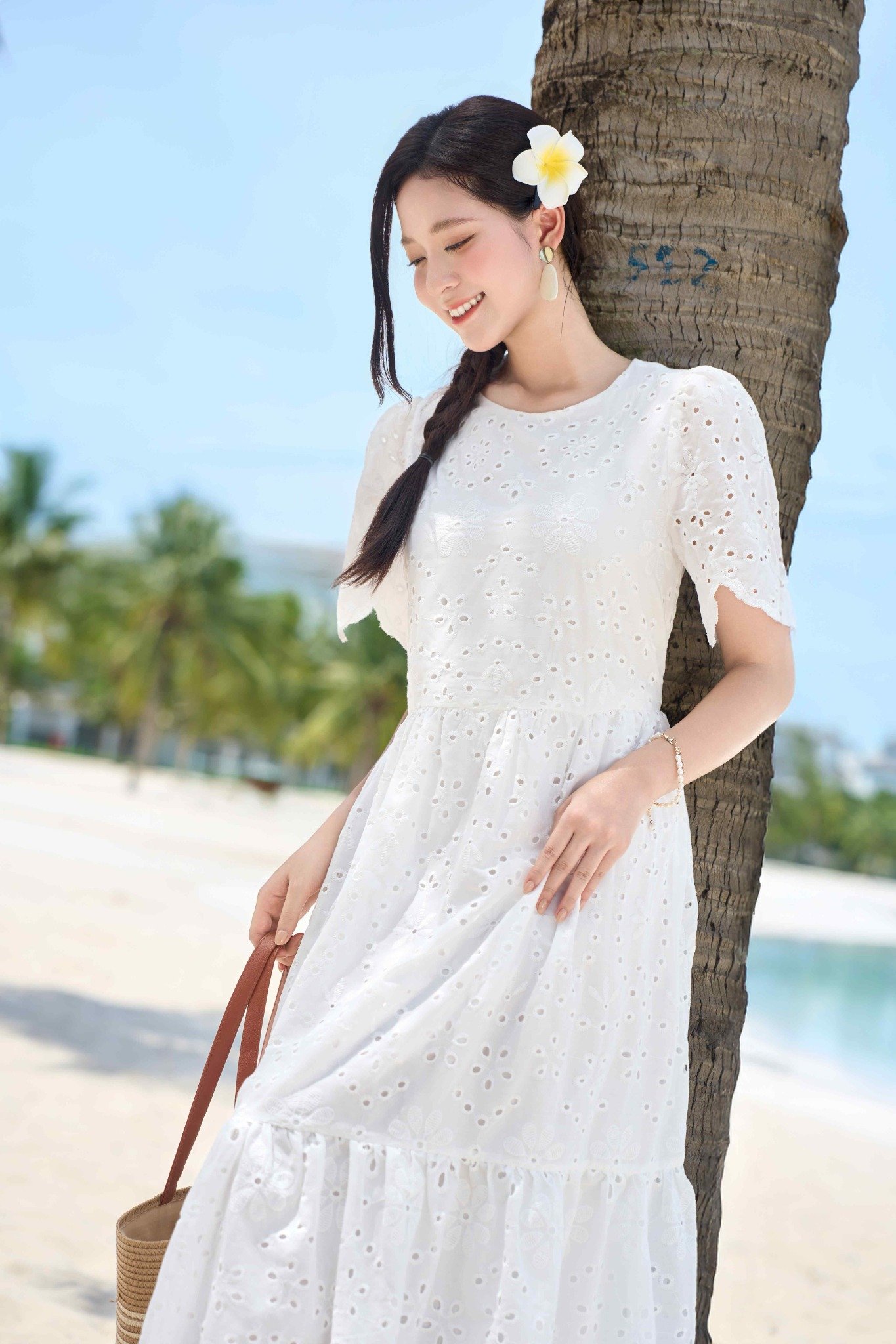 nữ 1985 mệnh gì hợp màu nào
