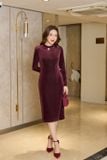  Đầm nhung tăm dáng ôm dài tay cổ đức cutout phong cách 