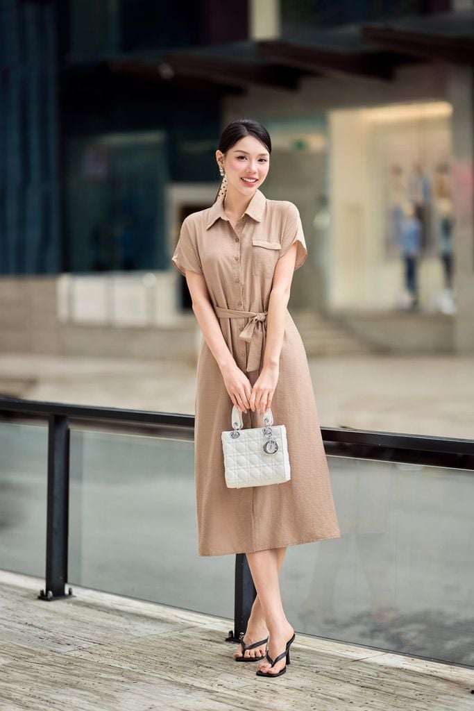  Đầm sơ mi suông dáng tay liền thắt eo chất đũi mềm mại 