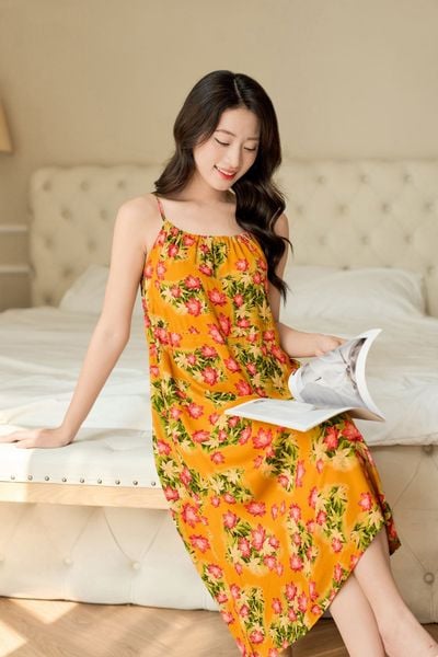  Váy thiết kế cổ yếm chất lanh tre cao cấp Cardina 