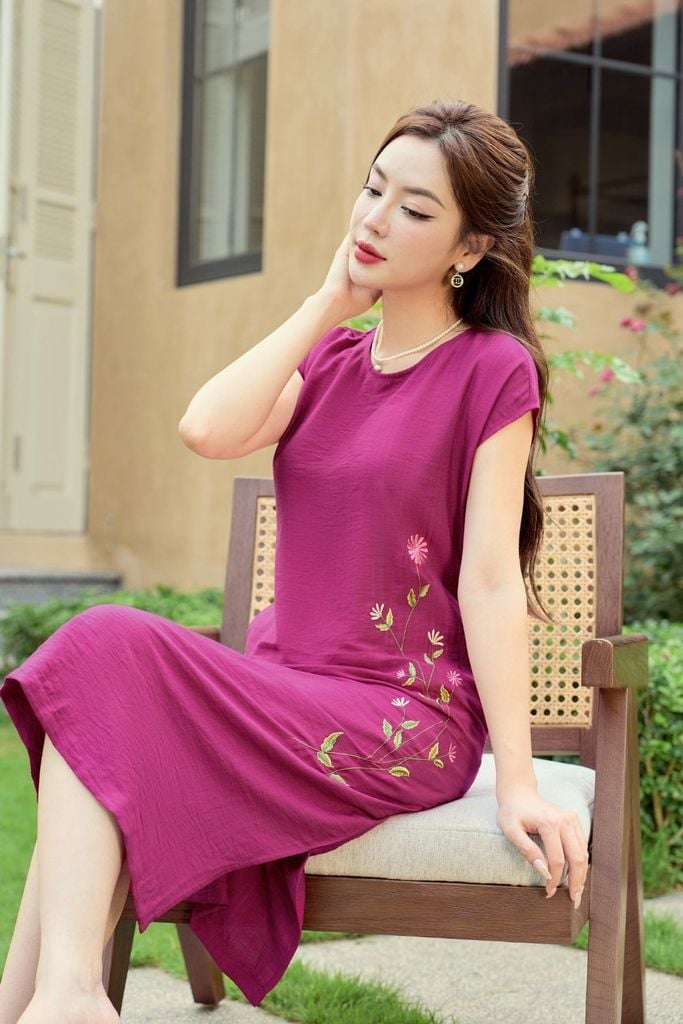 Đầm suông nữ NOHU 2026 chất liệu đũi Bamboo dáng tay liền thêu hoa 