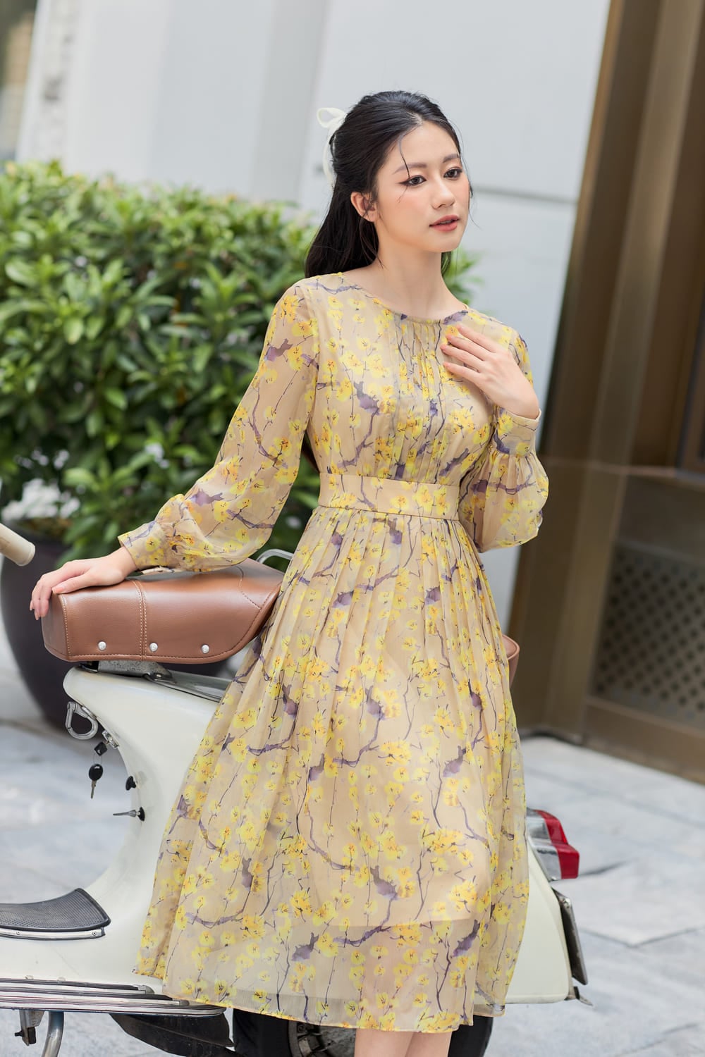 Đầm dập ly (Pleated Dress) dáng xòe
