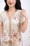  Bộ Pyjama lụa Satin đùi họa tiết cổ Y phối màu nữ tính 