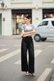  Quần jean nữ cạp cao dáng suông túi nắp giả trước 