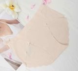  Quần lót nữ Cardina dòng Younger vải su lạnh thiết kế không đường may vạt chéo viền sóng 