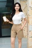  Quần Short Nữ Younger by Cardina Dáng Lưng Chéo Vải Gân Túi Tiện Lợi 