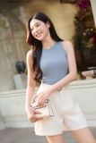  Quần sooc nữ chất chéo gân diễu chỉ kèm đai tháo rời điều chỉnh 