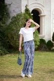  Quần suông nữ chất liệu lụa băng dập ly họa tiết 