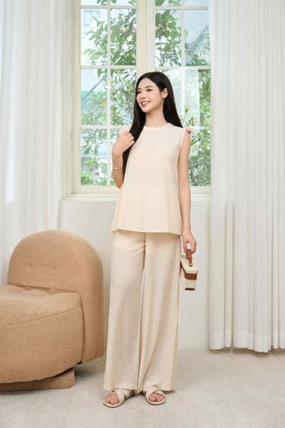  Set bộ nữ Cardina dòng Younger vải đũi thiết kế áo sát nách quần suông 