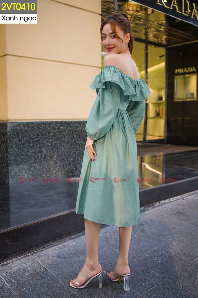  Đầm nữ chất tơ tằm mềm mịn, kiểu dáng tay lỡ trễ vai 