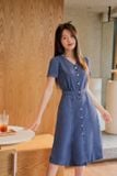  Đầm thiết kế vải jean dáng A cúc trước thanh lịch, chun eo trẻ trung 