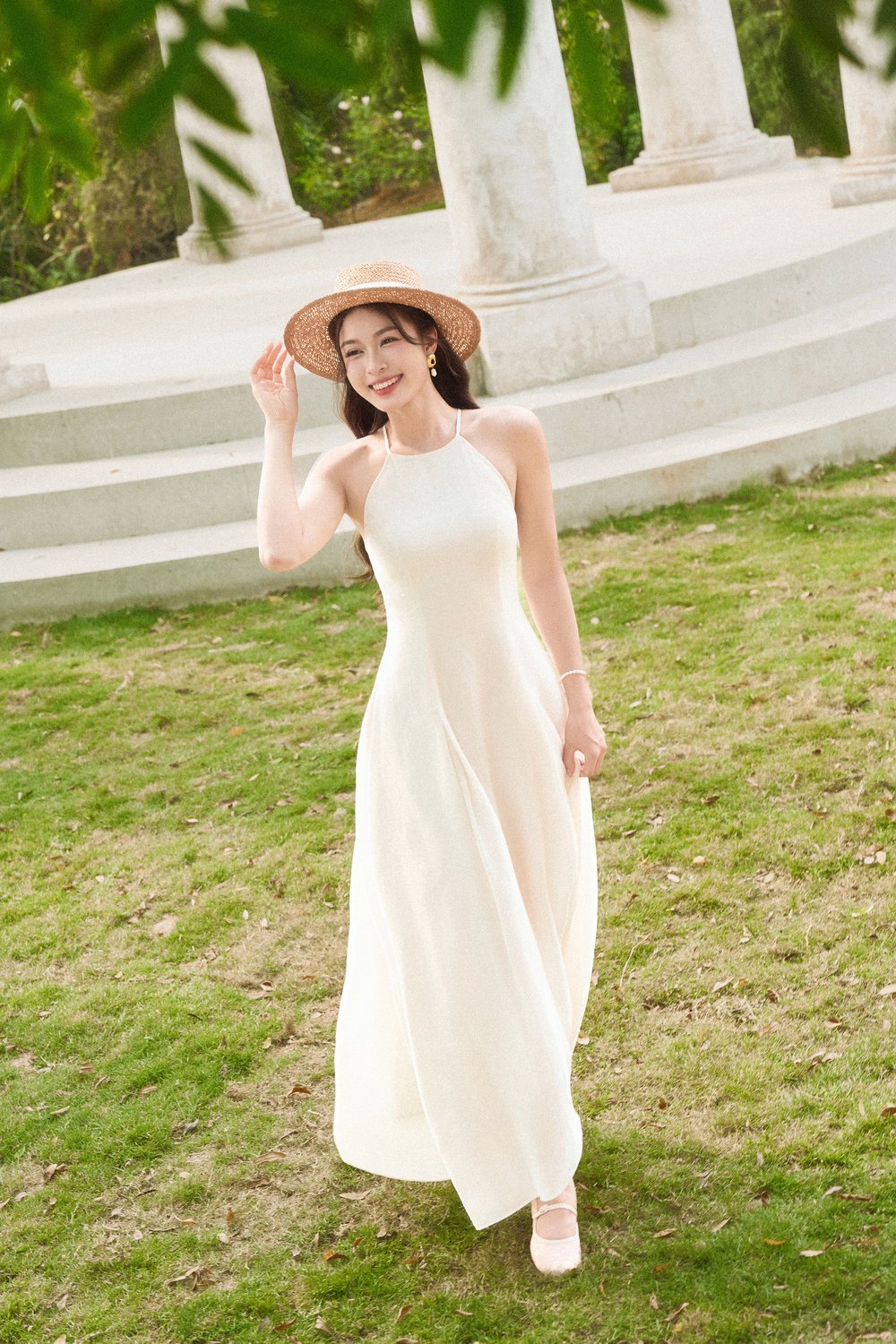 Đầm yếm hai dây đuôi tôm nữ chất tơ cree buộc dây sau