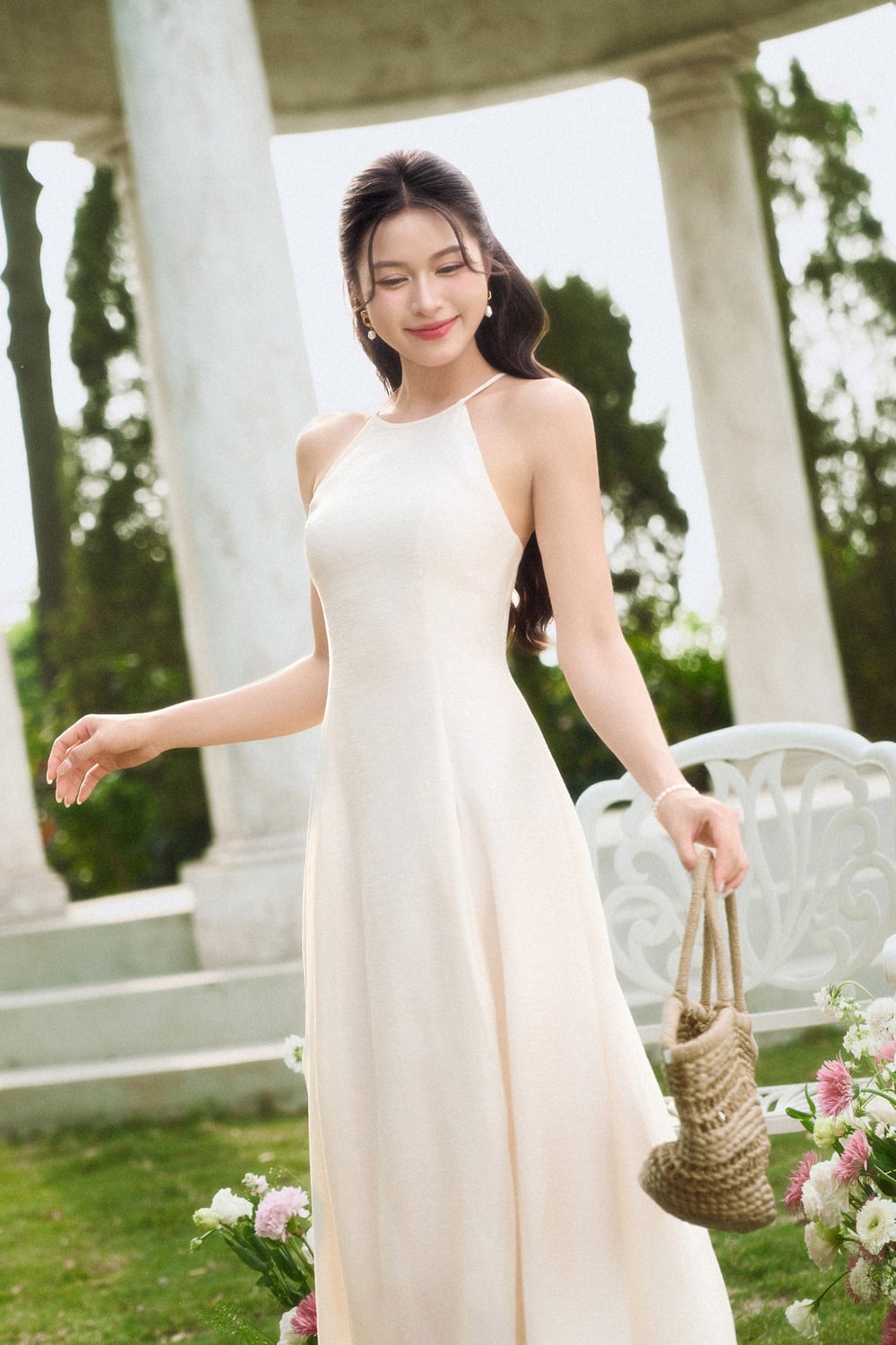 đầm đi đám cưới