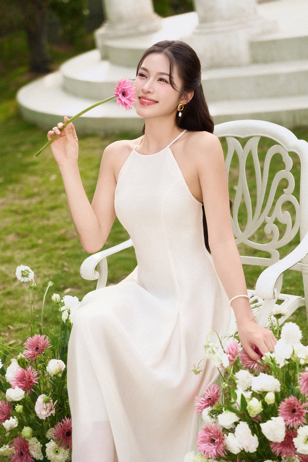 đầm tiểu thư