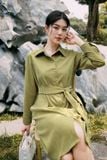 Đầm sơ mi dáng chữ A chất liệu vải nhung, thiết kế đai eo tôn dáng 