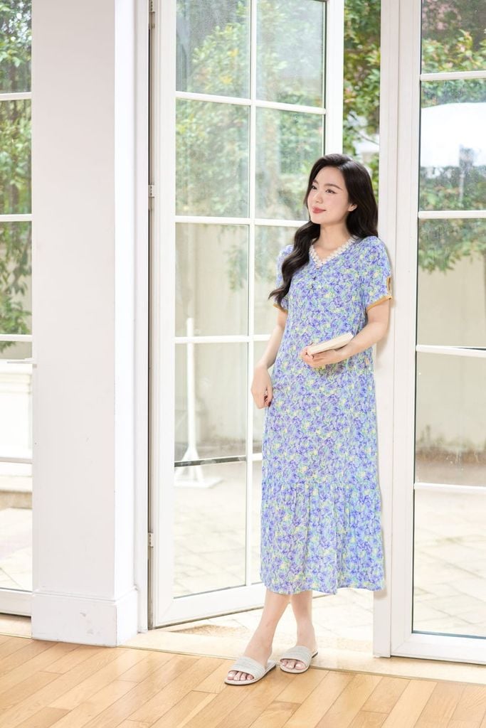  Đầm lanh cổ tim dáng A đuôi cá họa tiết hoa nhí 