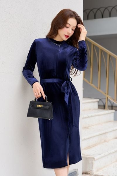  Đầm nhung dáng suông xẻ trước kèm đai tháo rời 