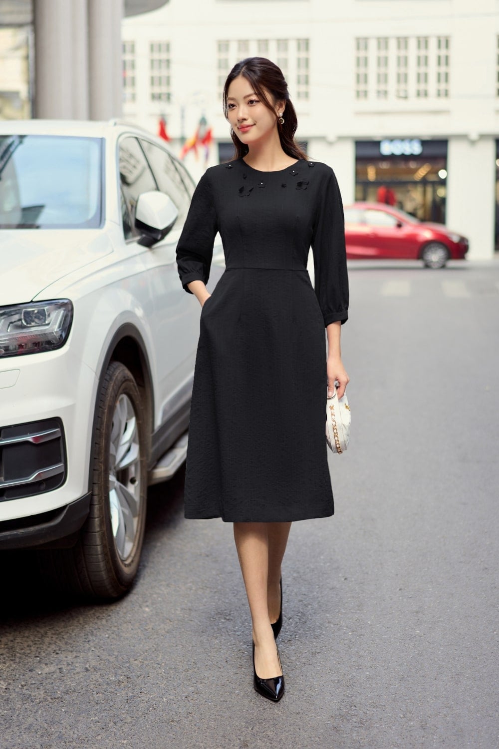 Đầm eo cao
