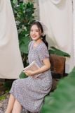  Đầm suông cổ tròn chất lụa hàn châu họa tiết hoa nhí 